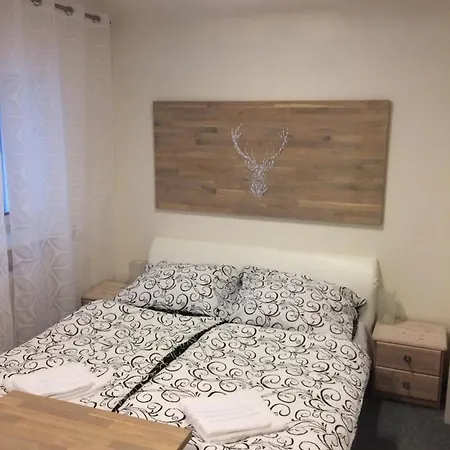 Apartment Jelenice